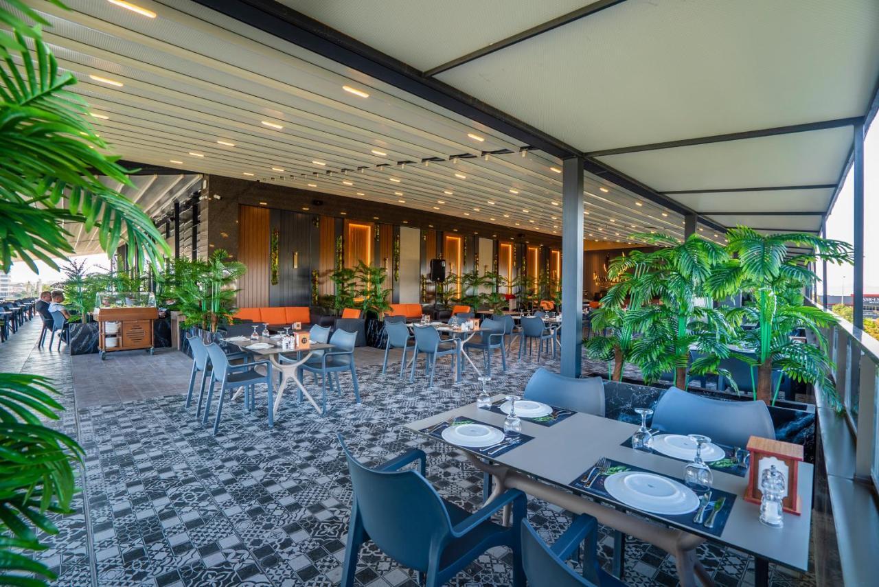 New Karaman Hotel Exterior foto